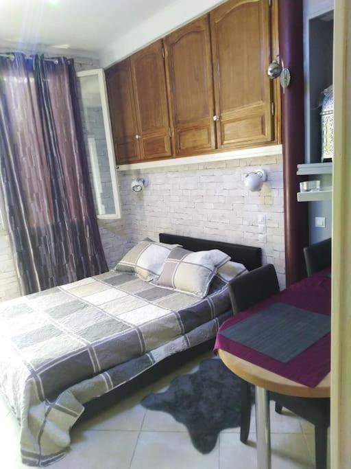 Studio Ideal Pour Deux Voyageurs Sur Marseille Exteriör bild