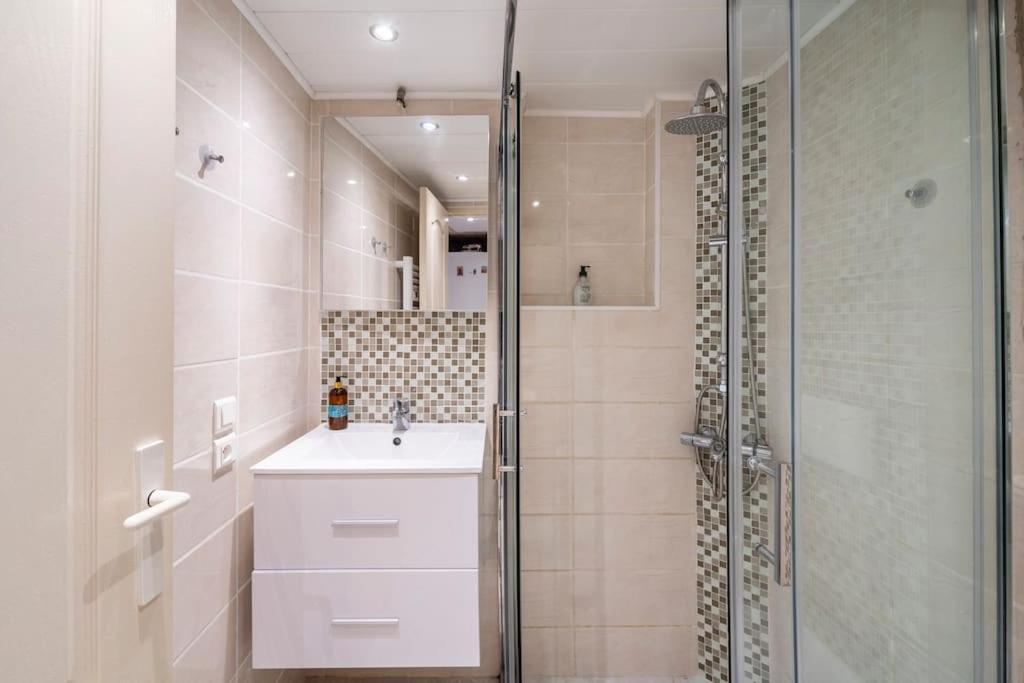 Studio Ideal Pour Deux Voyageurs Sur Marseille Exteriör bild