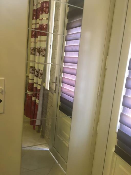 Studio Ideal Pour Deux Voyageurs Sur Marseille Exteriör bild